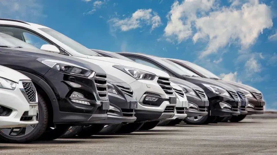 Lineofcars