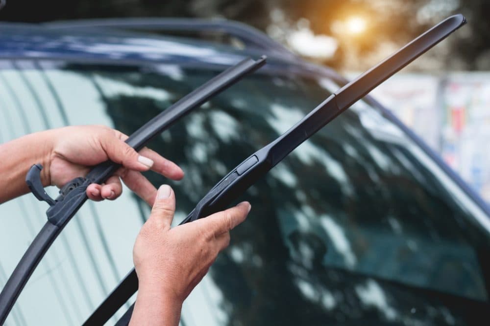 Wiper blades