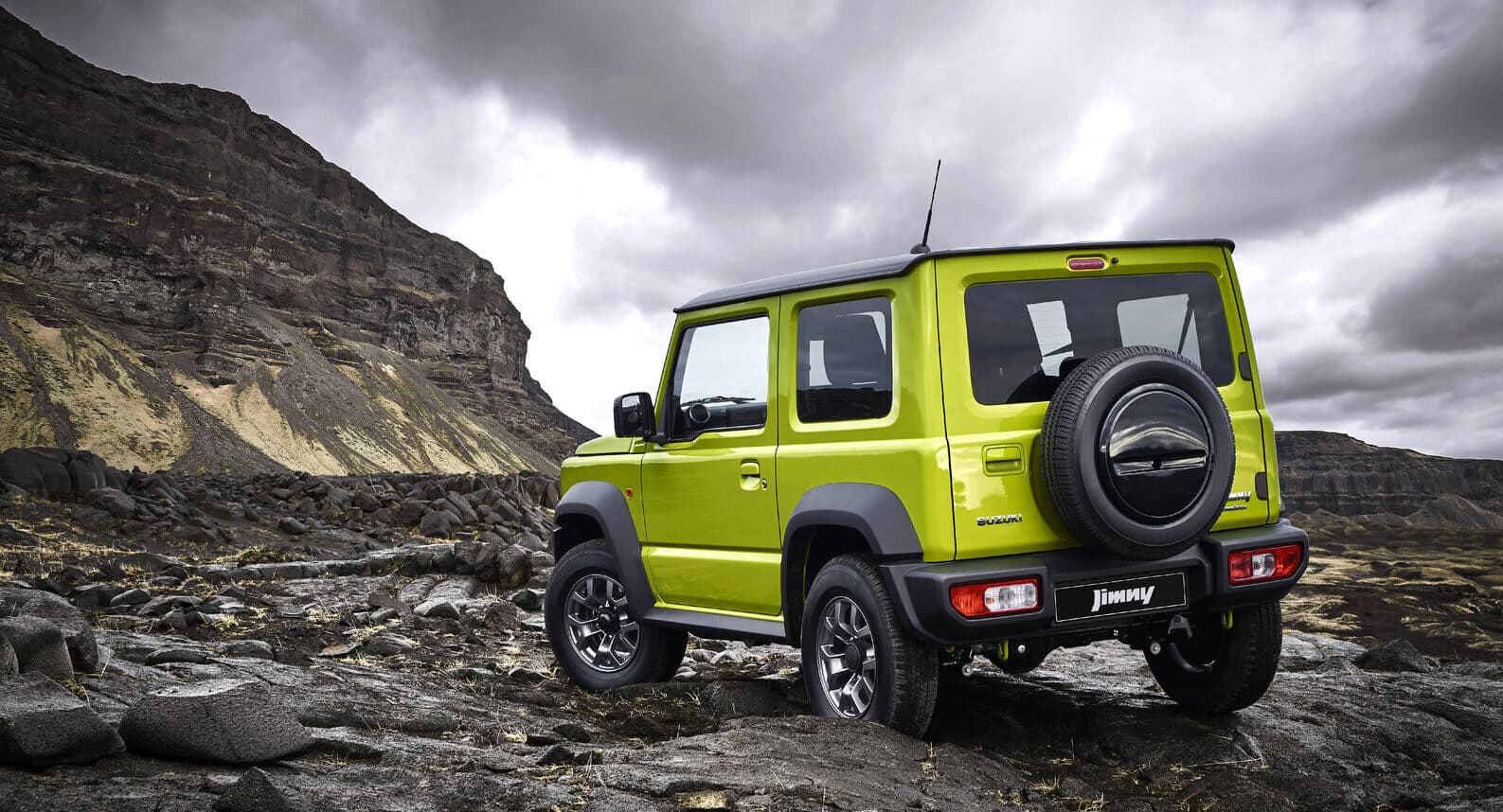 SUZ2948 3160x1720 Jimny gen05 0